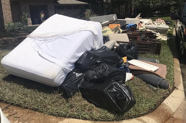 Storm debris pickup ends in Montgomery County - Hello Woodlands