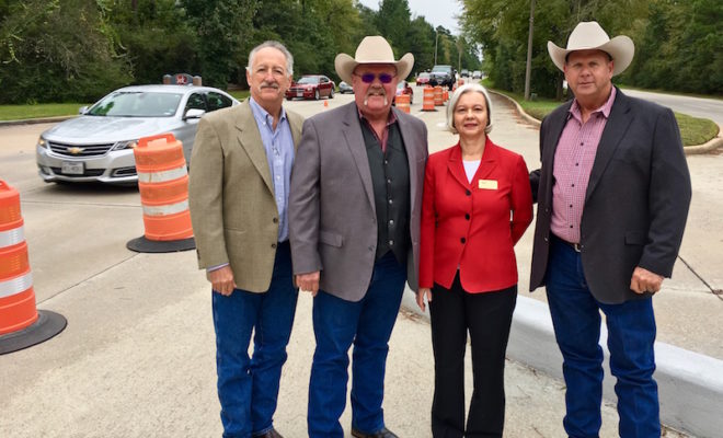 The Alden Bridge Village Association (ABVA) and the Montgomery County Precinct #2 Commissioner’s Office announced the installation of concrete curb defined left-turn lanes in The Woodlands Village of Alden Bridge.