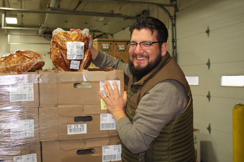 Tis' the season to give back and  H-E-B did just that when they graciously donated 2,560 turkeys to the Montgomery County Food Bank (MCFB) to distribute to those in need during the holidays.