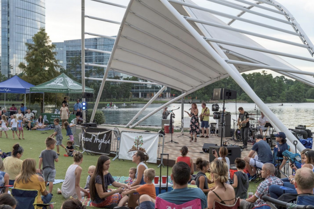 Rock the Row concert series returns with fall entertainment