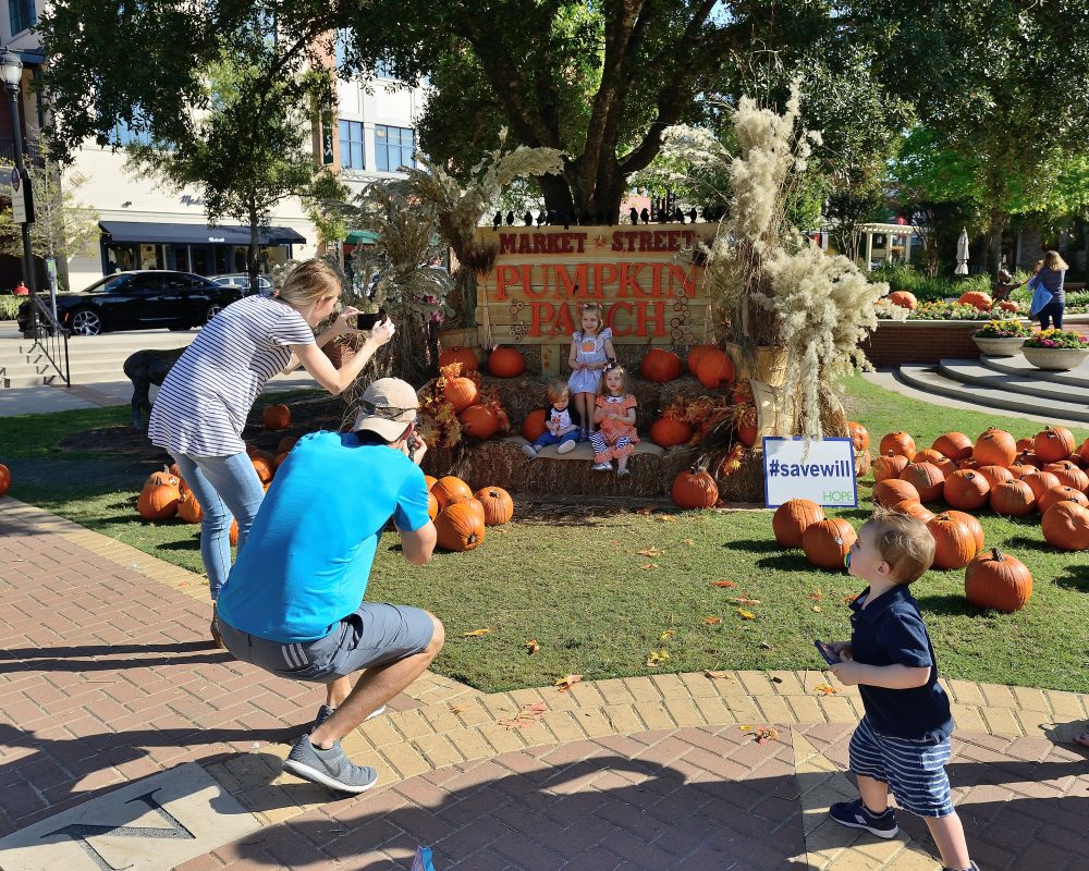 Two shops opening this fall at Market Street in The Woodlands