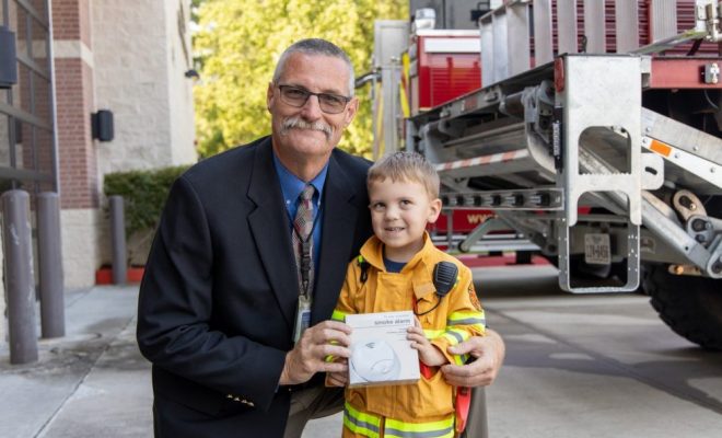 Spring, TX – Representatives from the Insurance Council of Texas (ICT) donated hundreds of smoke alarms to three local first responder agencies on October 3, 2019.