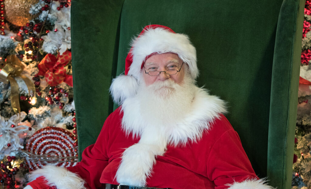 Santa market street the woodlands cover