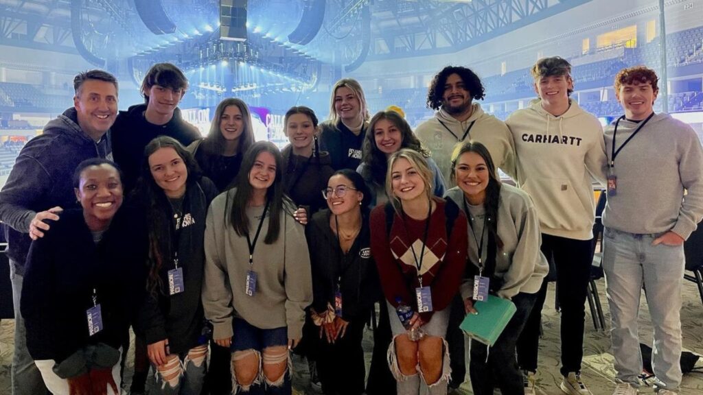 The Woodlands Christian Academy Seniors and Alumni Attend the Passion Conference