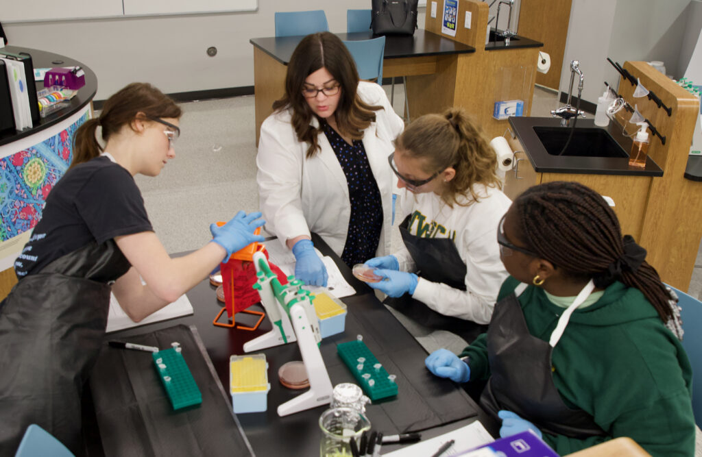 The Woodlands Christian Academy Biotechnology Bioengineering Class Photo by Rod Prado Hello Woodlands