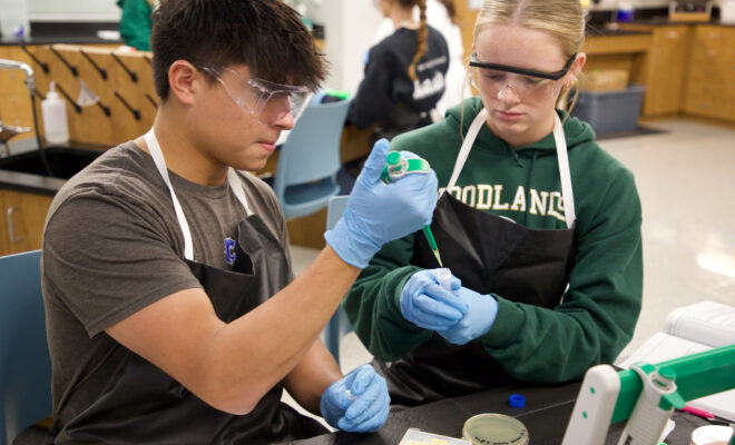 The Woodlands Christian Academy Biotechnology Bioengineering Class Photo by Rod Prado Hello Woodlands