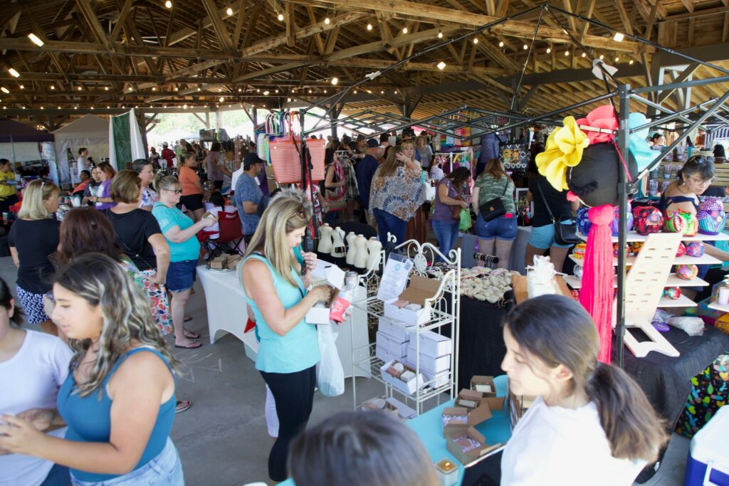 Grand Central Park Sip and Shop 2022