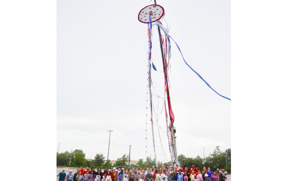 Oak Ridge High School World’s Largest Mum Record