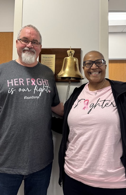 Donya Russell ringing the bell after Chemotherapy at Houston Methodist