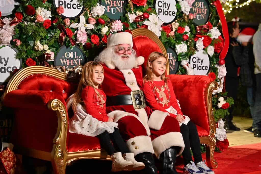 City Place_Tree Lighting 4_credit Alex Montoya