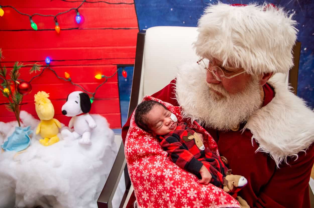 Hello Neonate It’s always the ‘Nice List’ for the Neonatal ICU Babies - Hello Woodlands