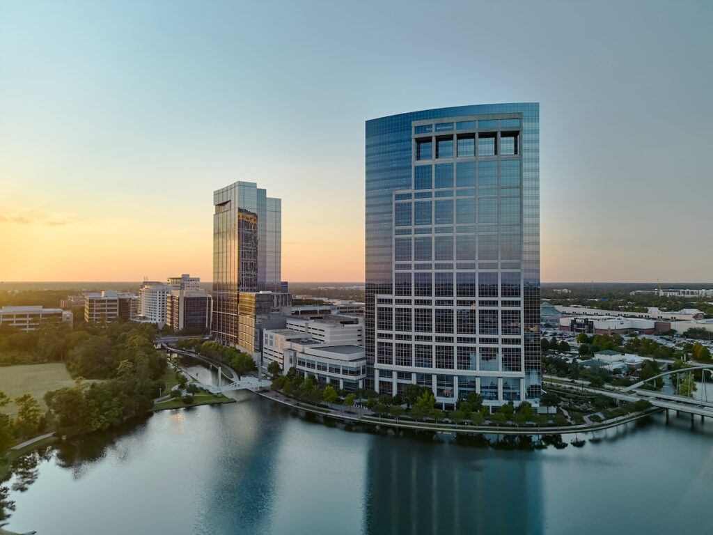 AB Energy moves to The Woodlands Towers at The Waterway