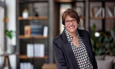 Local Author Lorrie Parise hosts Two Book Signings in The Woodlands and Conroe