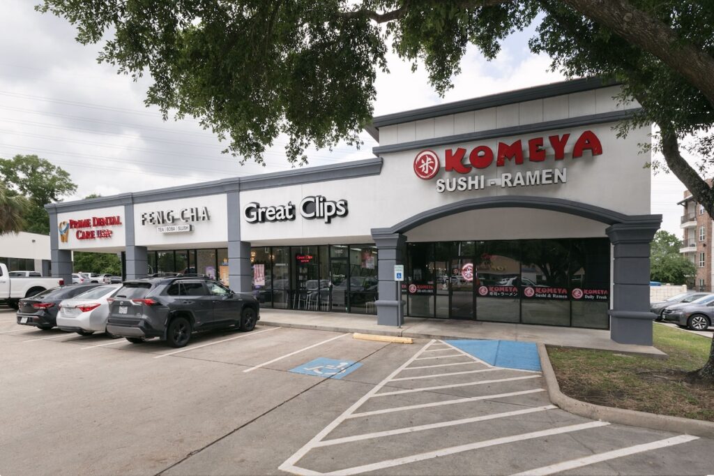 Newman Commercial Real Estate acquires Grogan’s Forest Center in The Woodlands 2026