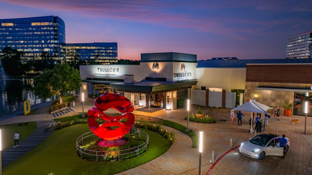 Truluck’s is located on Hughes Landing Blvd., a premier 79-acre waterfront district along Lake Woodlands.