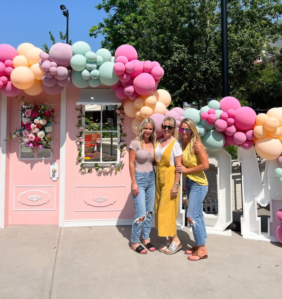Mother's Day Photo Opp at Market Street