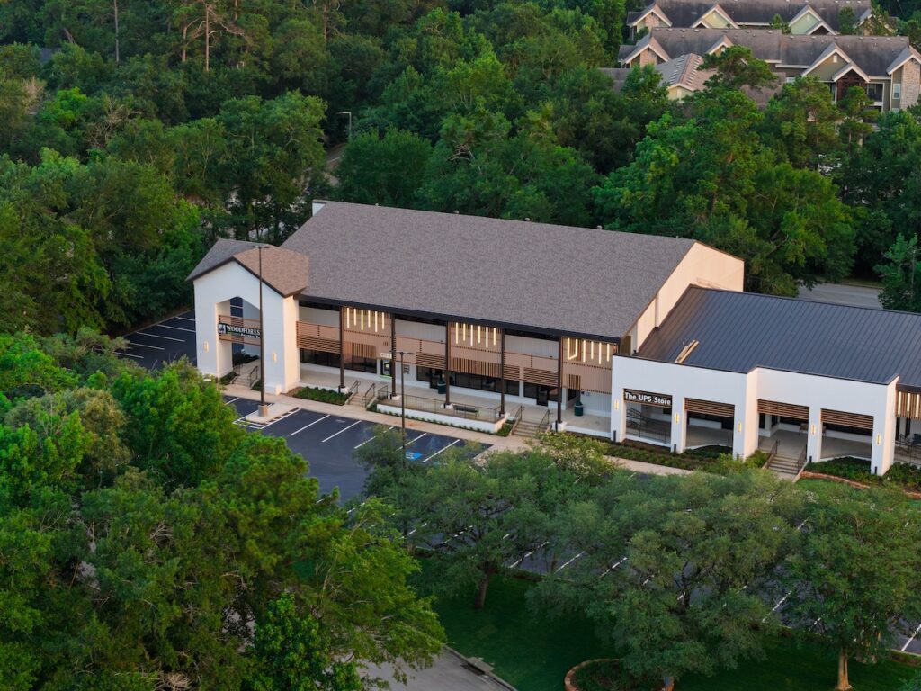 Uni Sushi to Reopen in The Woodlands at Grogan’s Mill Village Center