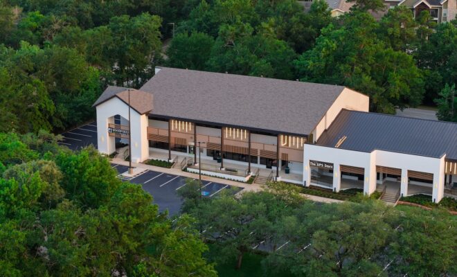 Uni Sushi to Reopen in The Woodlands at Grogan’s Mill Village Center