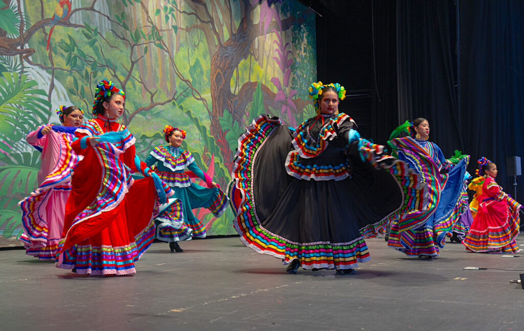 Encanto with Live Ballet Folklórico