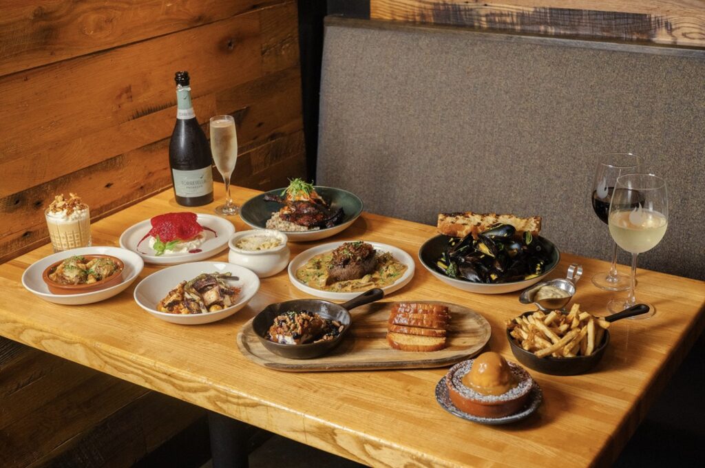 Fieldings Wood Grill favorites. Photo By Taylor Hedden.
