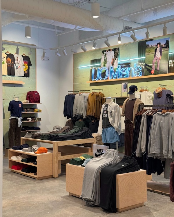 Urban Outfitters The Woodlands Mall