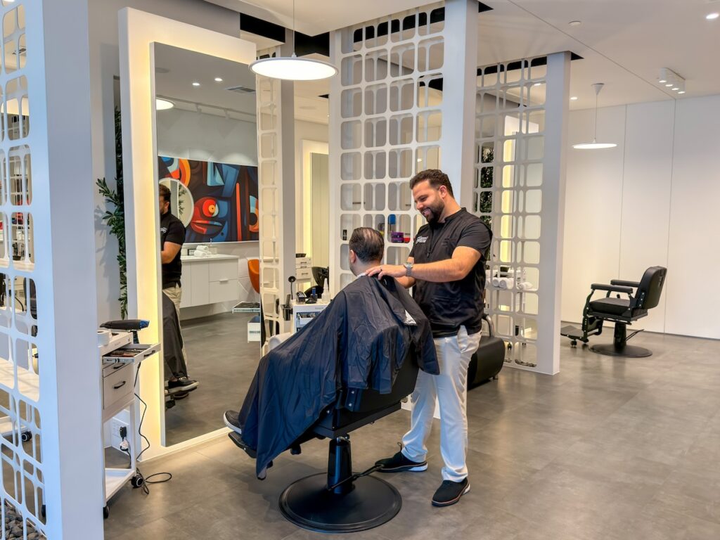 Hourani's Barbershop Now Open at Grogan's Mill Village Center